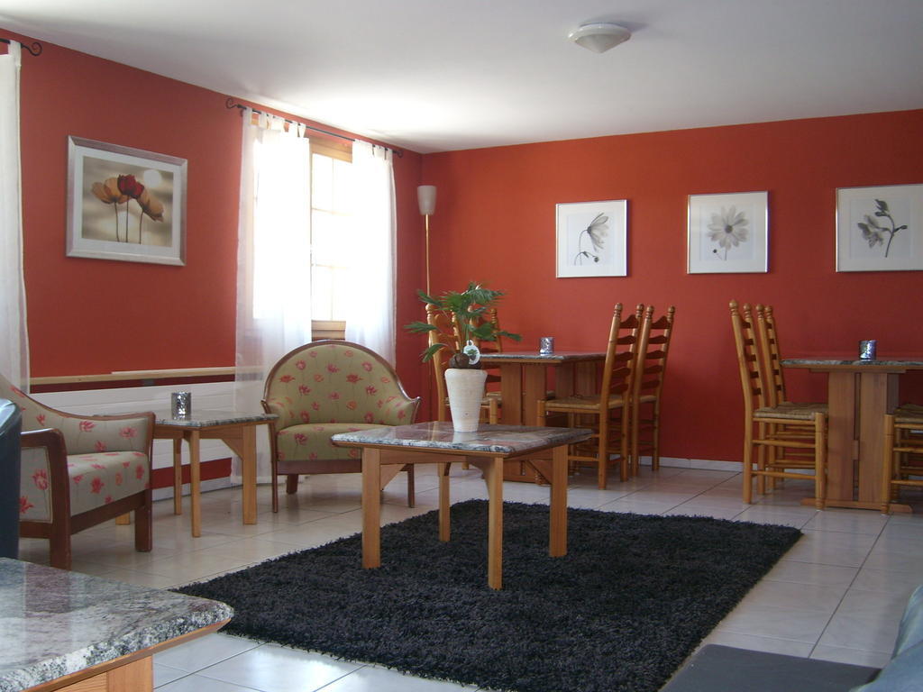 Hotel Danis *